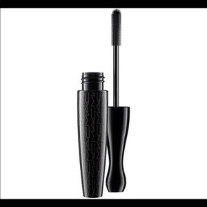 MAC MASCARA EXTREME 3D BLACK
